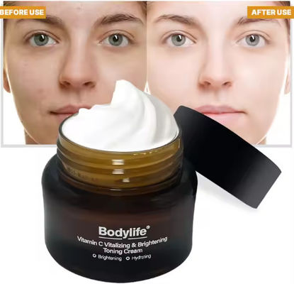Vitamina C Crema tonificante vitalizzante e illuminante con collagene Vitamina E Perla Vitamina B5 Fornitura OEM/ODM