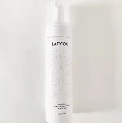 Nettoyage du visage par mousse Nettoyage profond du contrôle des huiles Humectant élimination des points noirs Soins de la peau Nettoyage du visage Nettoyage à la mousse