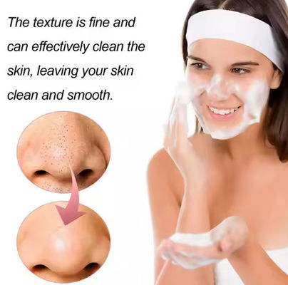 Nettoyage du visage par mousse Nettoyage profond du contrôle des huiles Humectant élimination des points noirs Soins de la peau Nettoyage du visage Nettoyage à la mousse