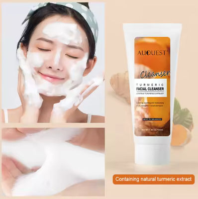 Groothandel Koreaanse cosmetica Gezichtswas Gezichtsreiniger 100 ml Gezichtsreiniger Kurkuma Reiniger Schaam Gezichtsreiniger