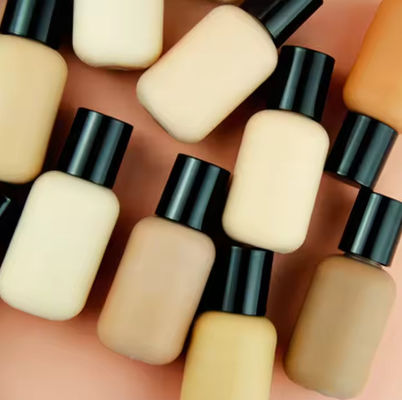 Logotipo personalizado Maquillaje de materia de terciopelo Finish Liquid Foundation Etiqueta privada Maquillaje facial líquido con cobertura completa