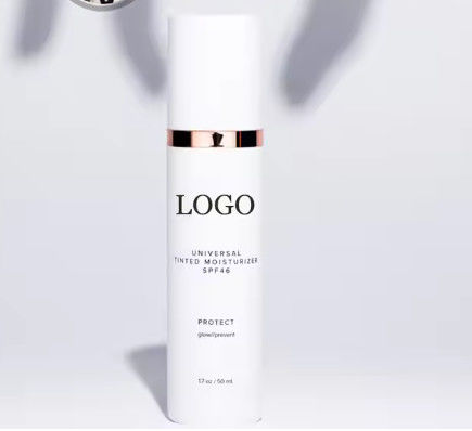 Groothandel Etiket 50 ml Gezicht en lichaam Make-up Zonnebrandcrème Universele getinte vochtinbrengende crème SPF 46 Zonnebrandcrème