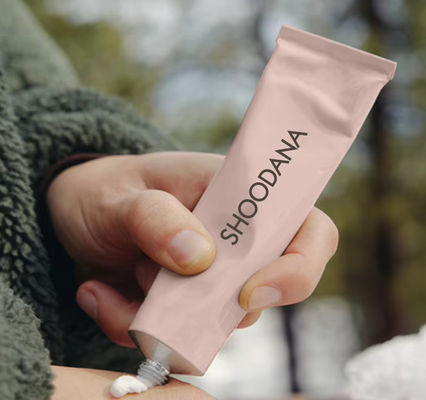 Soins de la peau de luxe Crème pour les mains en tube en aluminium Lotion personnalisée Logo non collant Vegan Crème hydratante pour les mains
