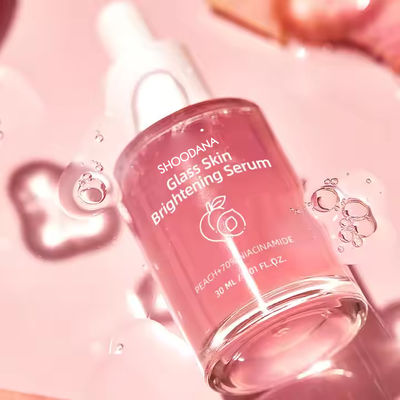 ODM / OEM Private Label Koreańska szklana skóra Nawilżające Rozjaśniające Serum do twarzy Brzoskwinia 70% Niacynamid Serum na nierówny koloryt skóry