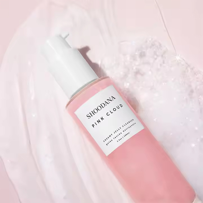 OEM / ODM Private Label Zachte Whitening Gezichtsreinigingslotion Rozen Diepe Reiniging Roze Wolk Biologische Kruiden Ingrediënten Vloeibare Vorm