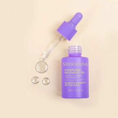 Custom Organic Vegan Vitamin C & Hyaluronic Acid Face Oil for Women Pore Shrinking Anti-Wrinkle Whitening and Revitalizing Serum