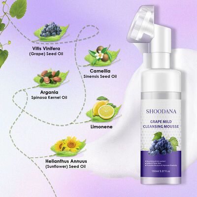 Private Label Custom Organic Whitening Face Wash Cream Vitamin C Vitis Vinifera Extract Grape Seed Oil Facial Cleanser